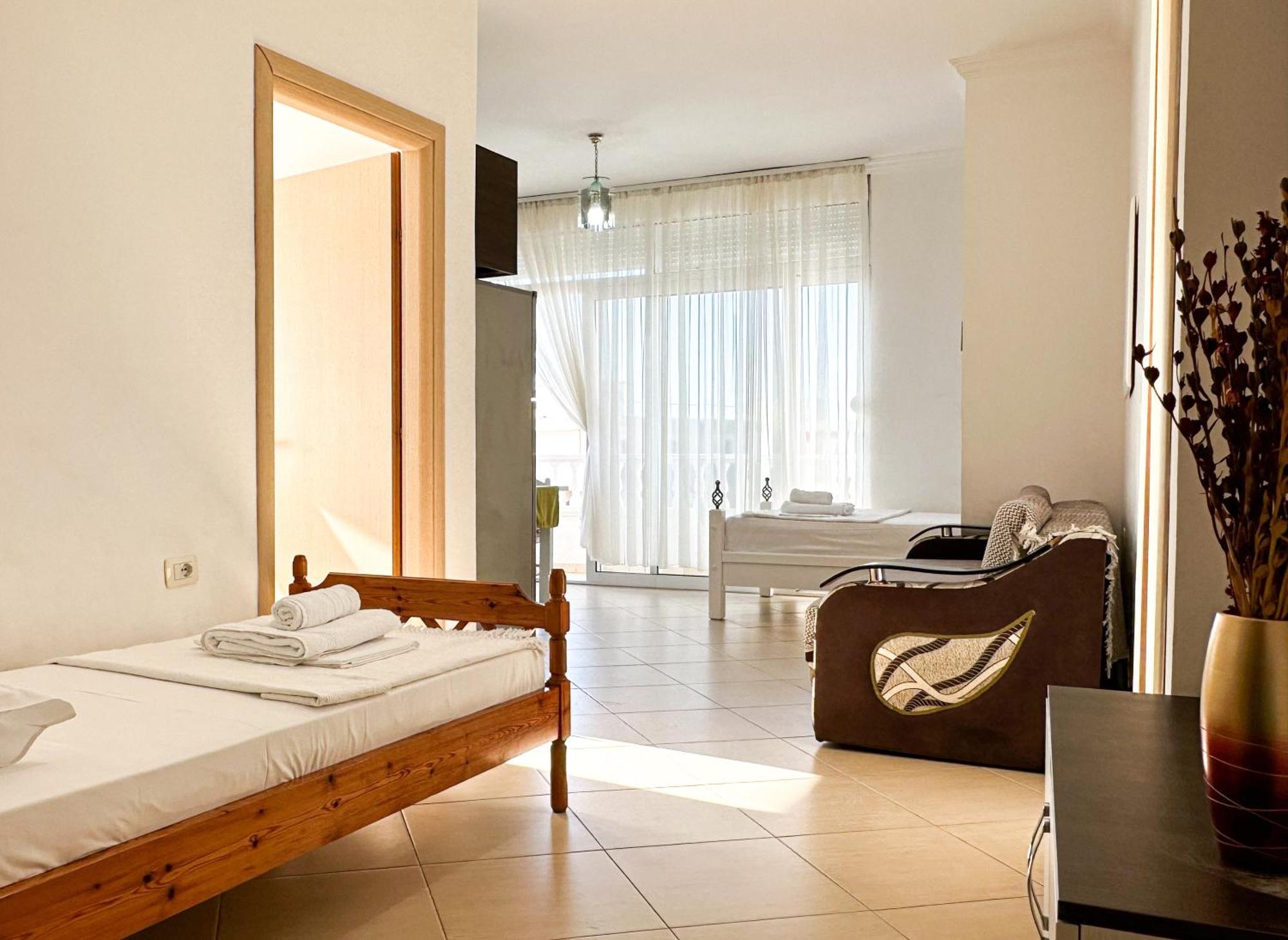 Parid Appartments ซารานเดอ ภายนอก รูปภาพ